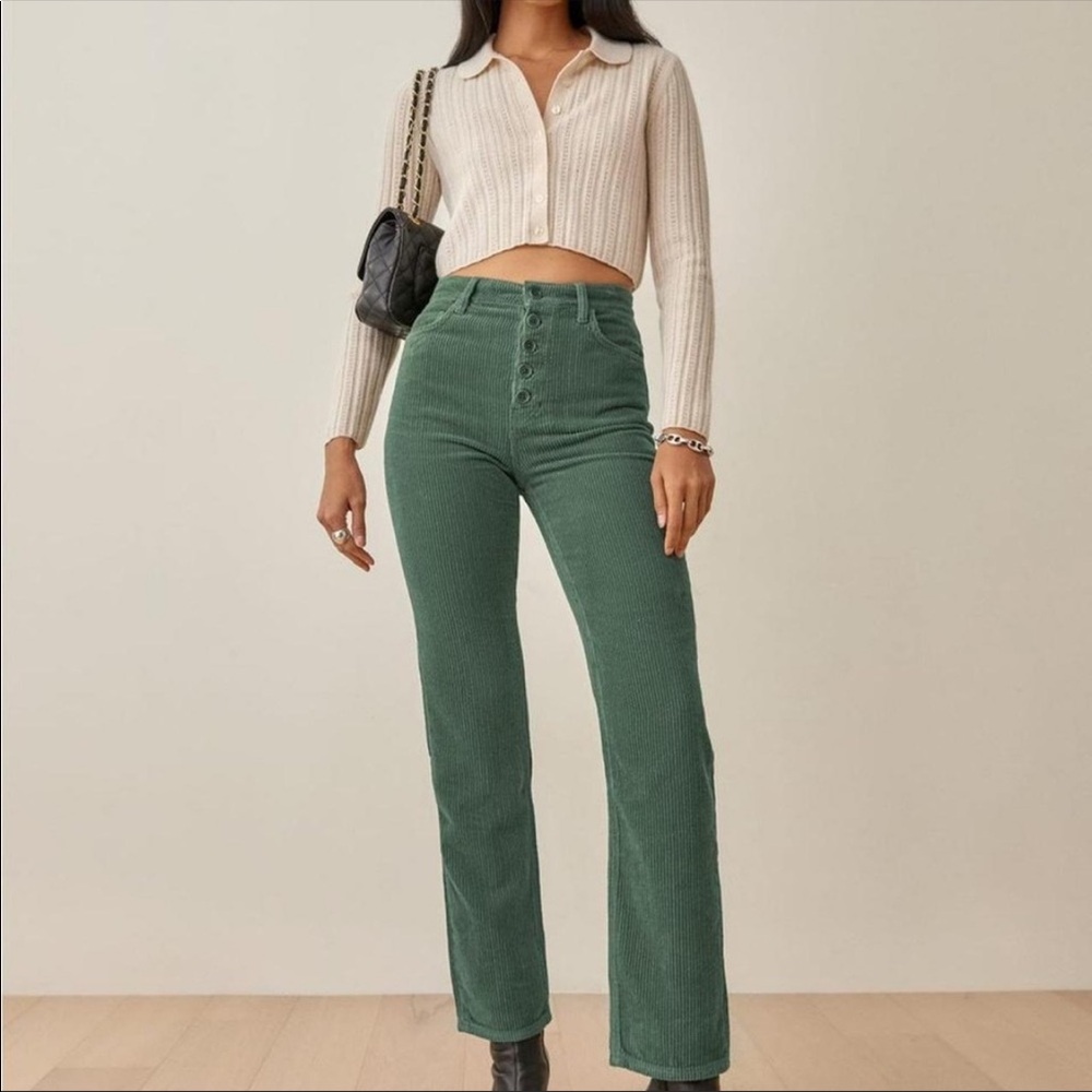 Reformation green corduroy pants. Size 26.
